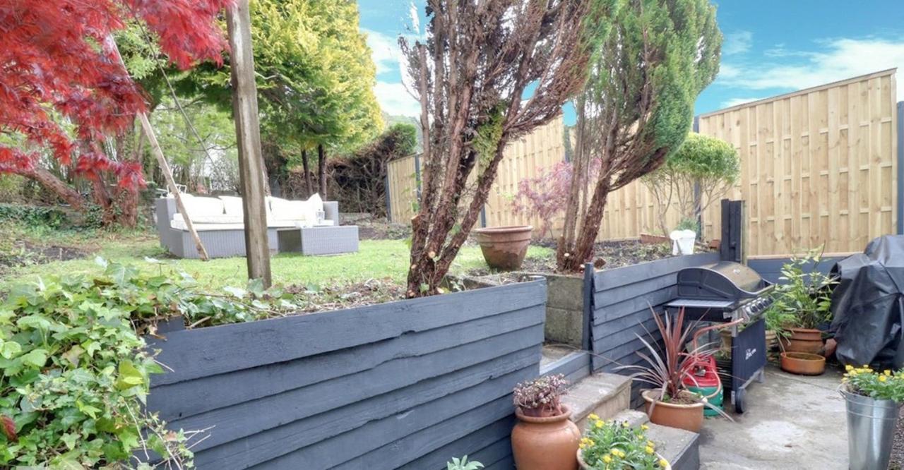 فيلا Tredegarفي Cosy, Dog Friendly House On The Fringe Of The Brecon Beacons المظهر الخارجي الصورة